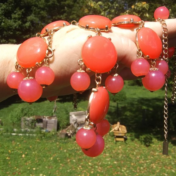 Baublebar statement necklace orangey pinkish baubles - Picture 3 of 16
